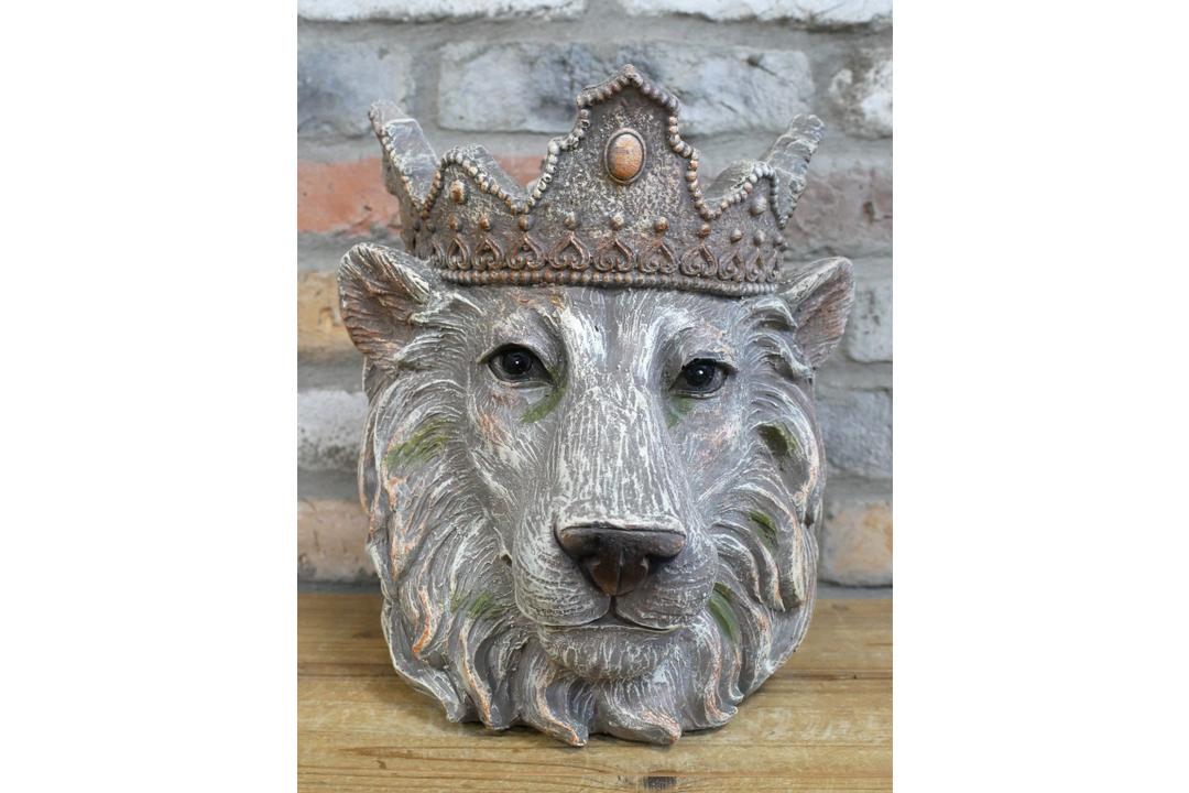 Lion & Monkey Head Resin Planter –  Decorative Plant Pot | Indoor Outdoor Statement Planter