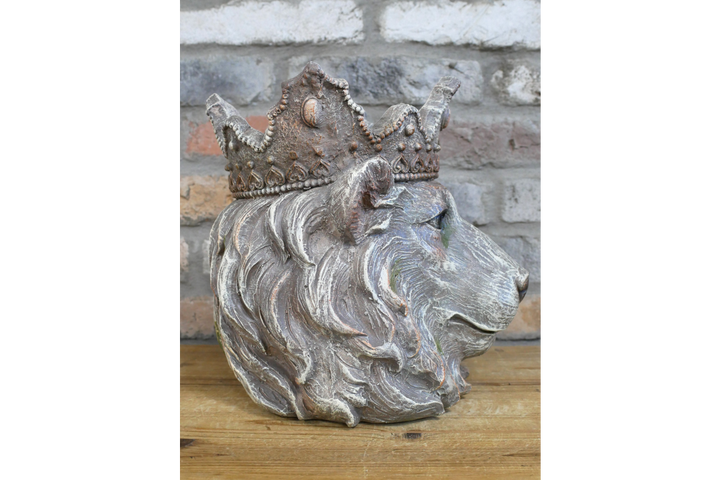 Lion & Monkey Head Resin Planter –  Decorative Plant Pot | Indoor Outdoor Statement Planter