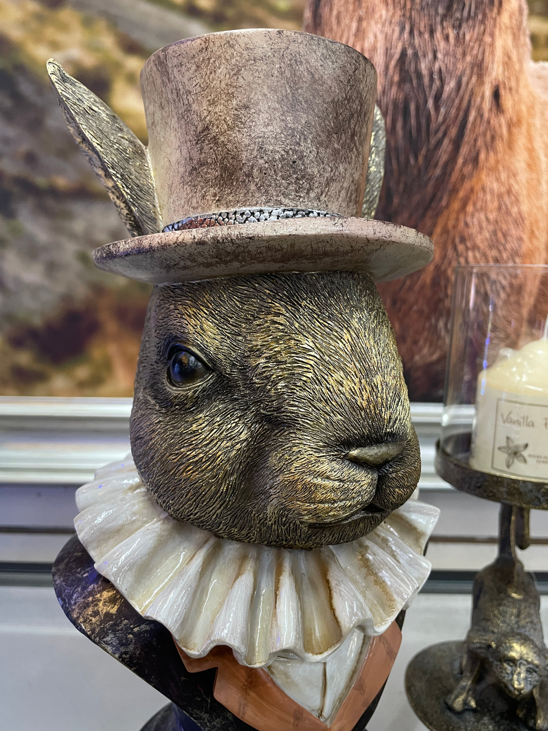 Gold Rabbit bust ornament with ruffled collar
