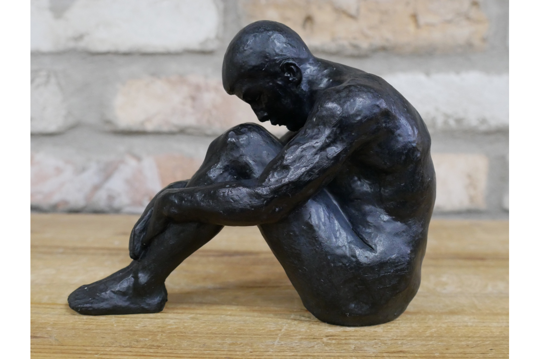 Sitting Man & Woman Black Resin Figurine Modern Home Decor Ornament