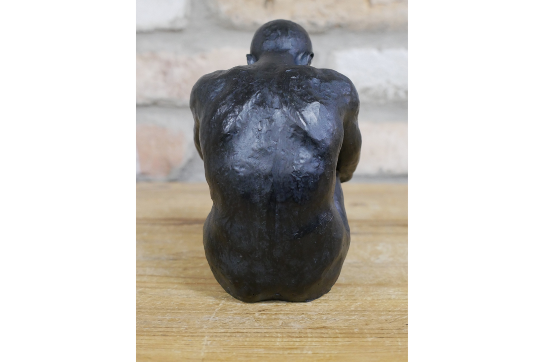 Sitting Man & Woman Black Resin Figurine Modern Home Decor Ornament