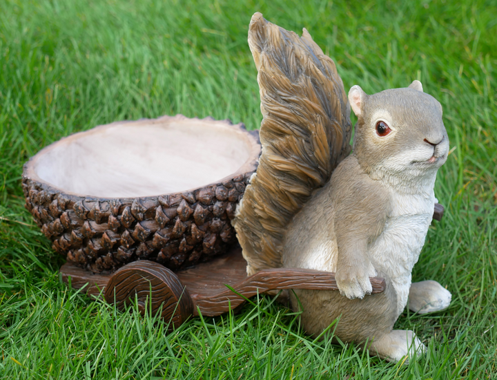 Squirrel Pulling Acorn Trailer Bird Feeder – Decorative Resin Garden Ornament
