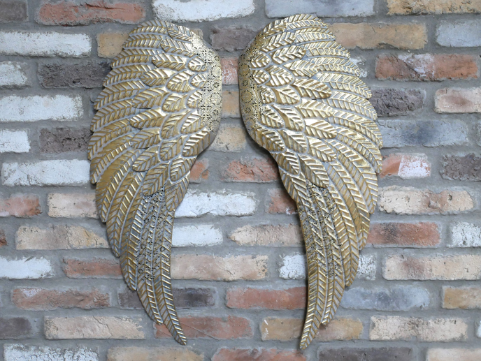 Angel Wings Metal Wall Hanging Detailed Cut-Out Wall Art Home Décor