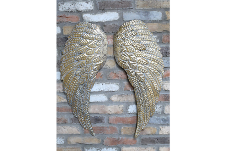 Angel Wings Metal Wall Hanging Detailed Cut-Out Wall Art Home Décor