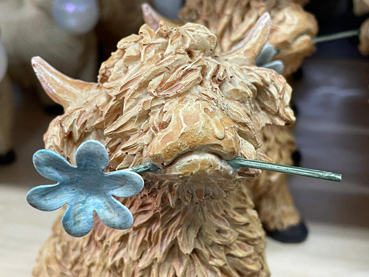 Brown Highland Cows with flower in mouth & head Ornaments