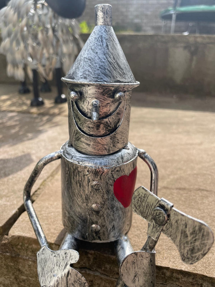 Mini Tin Man Metal Garden Ornament Wizard of Oz Silver statue