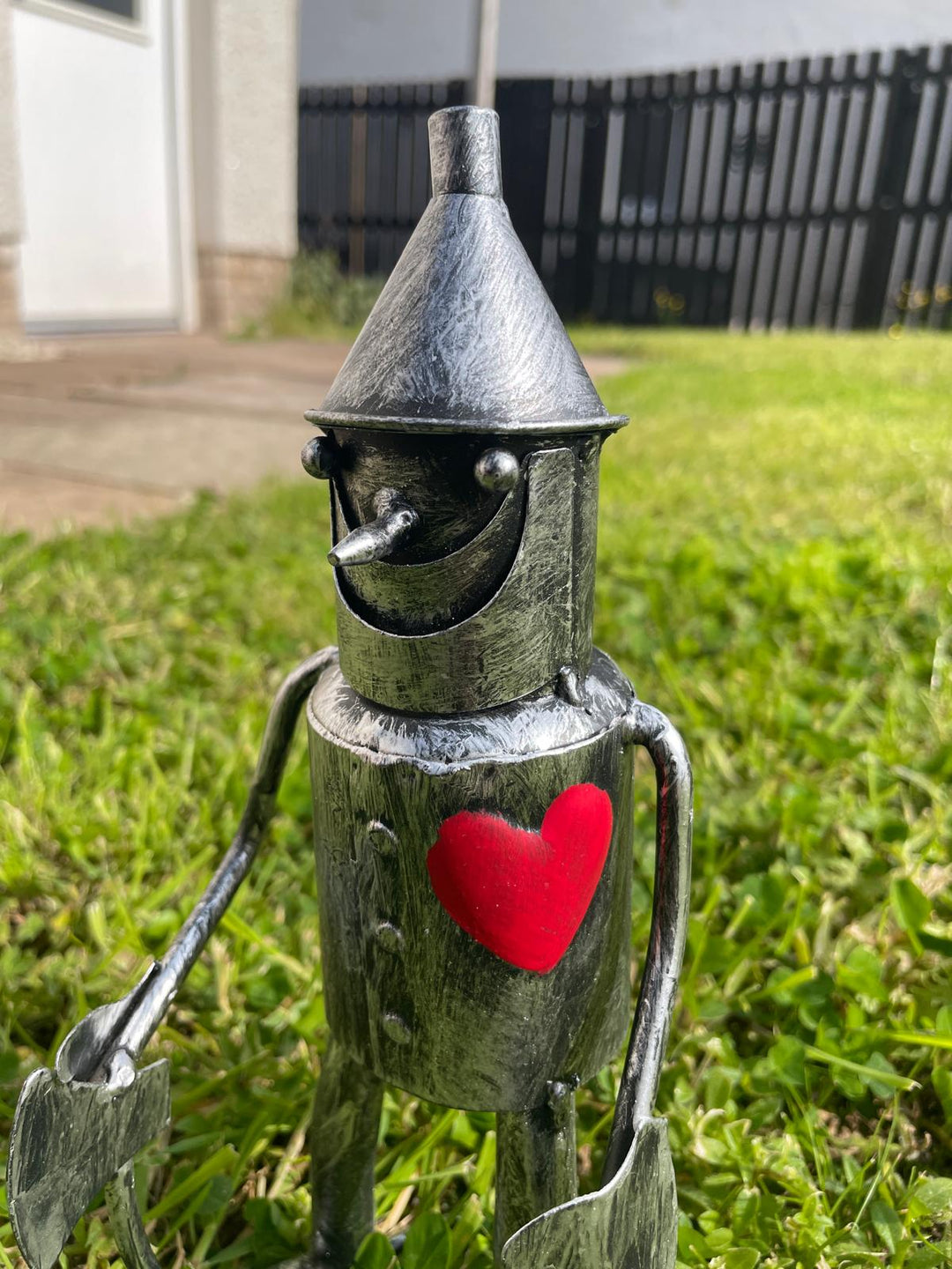 Mini Tin Man Metal Garden Ornament Wizard of Oz Silver statue