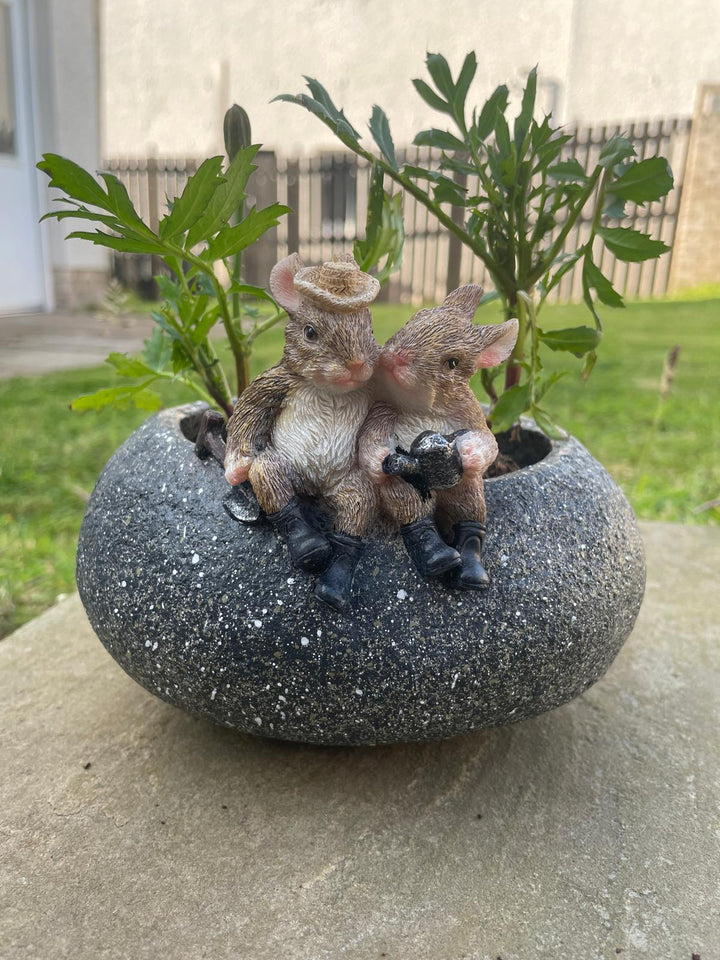 2 Rabbits trough Planter resin garden decorative