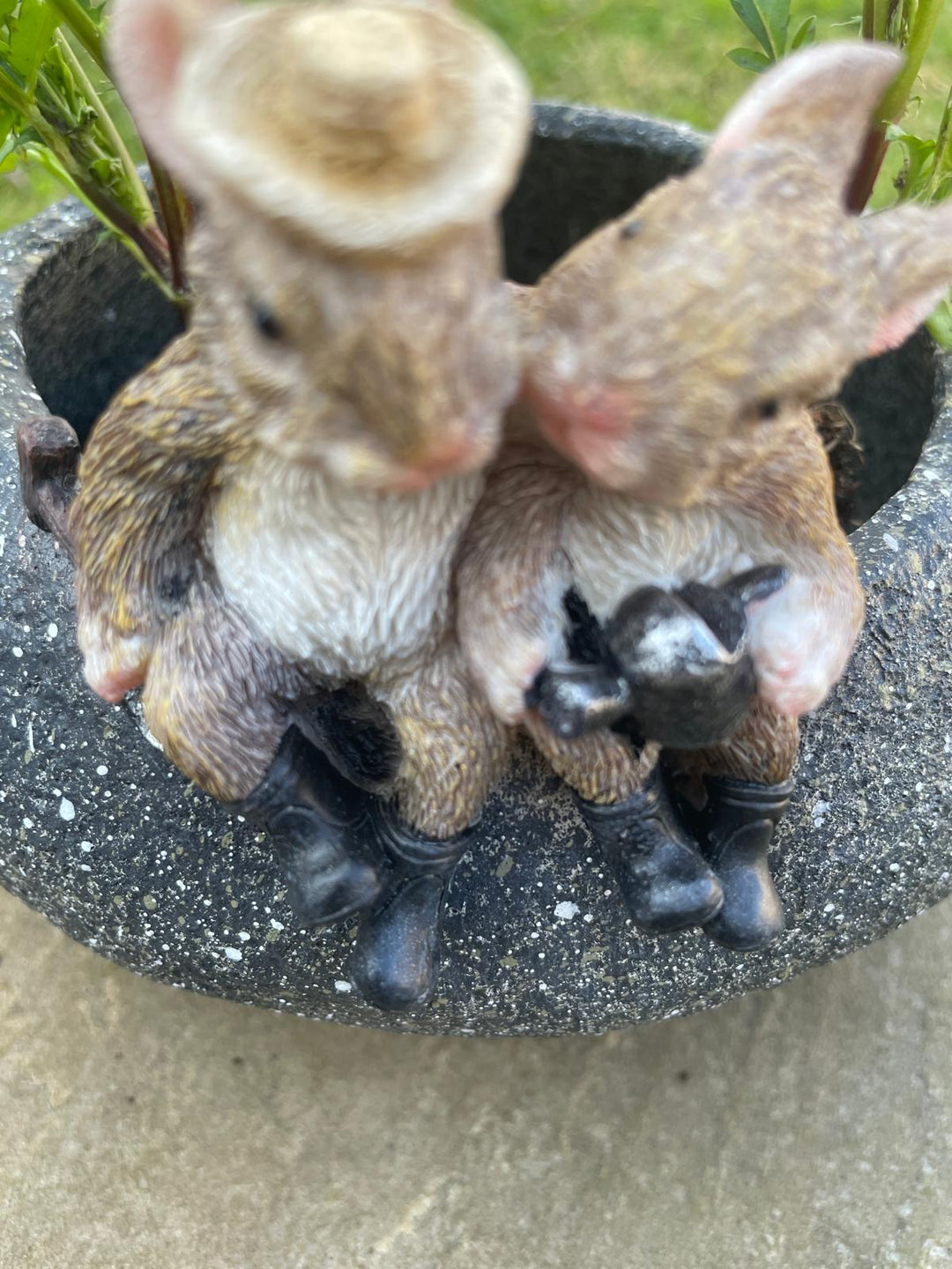 2 Rabbits trough Planter resin garden decorative