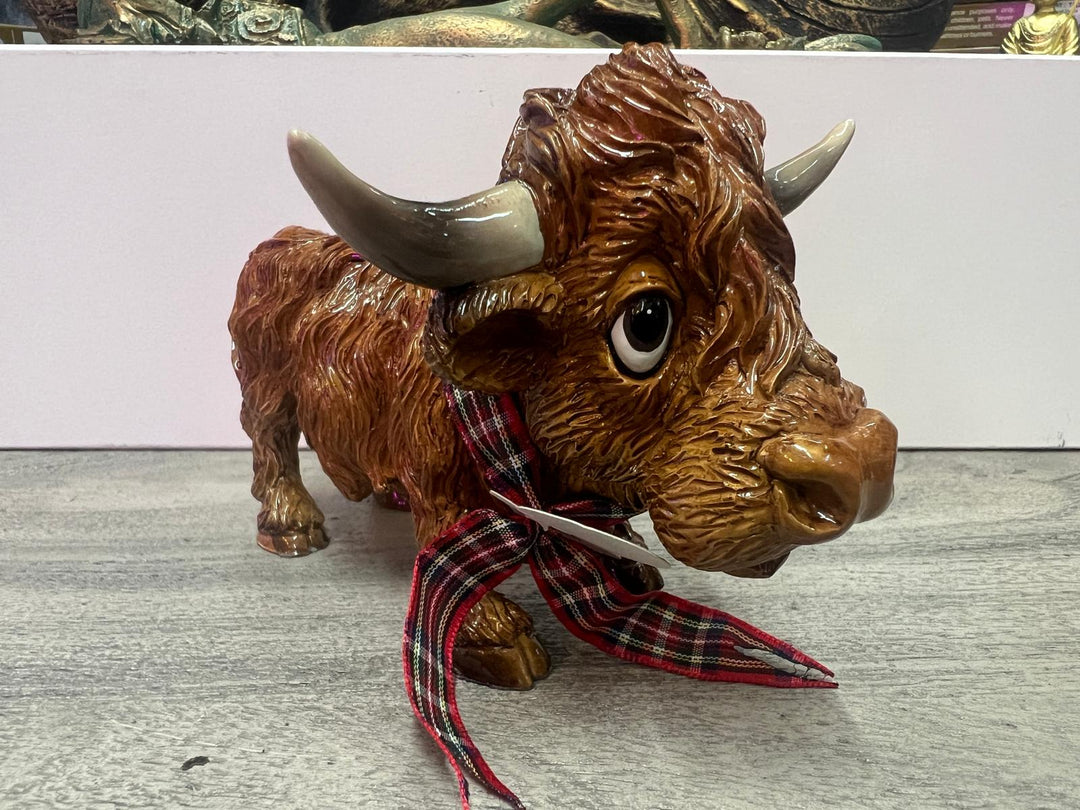 scottish Highland Cow brown Resin brown ornament