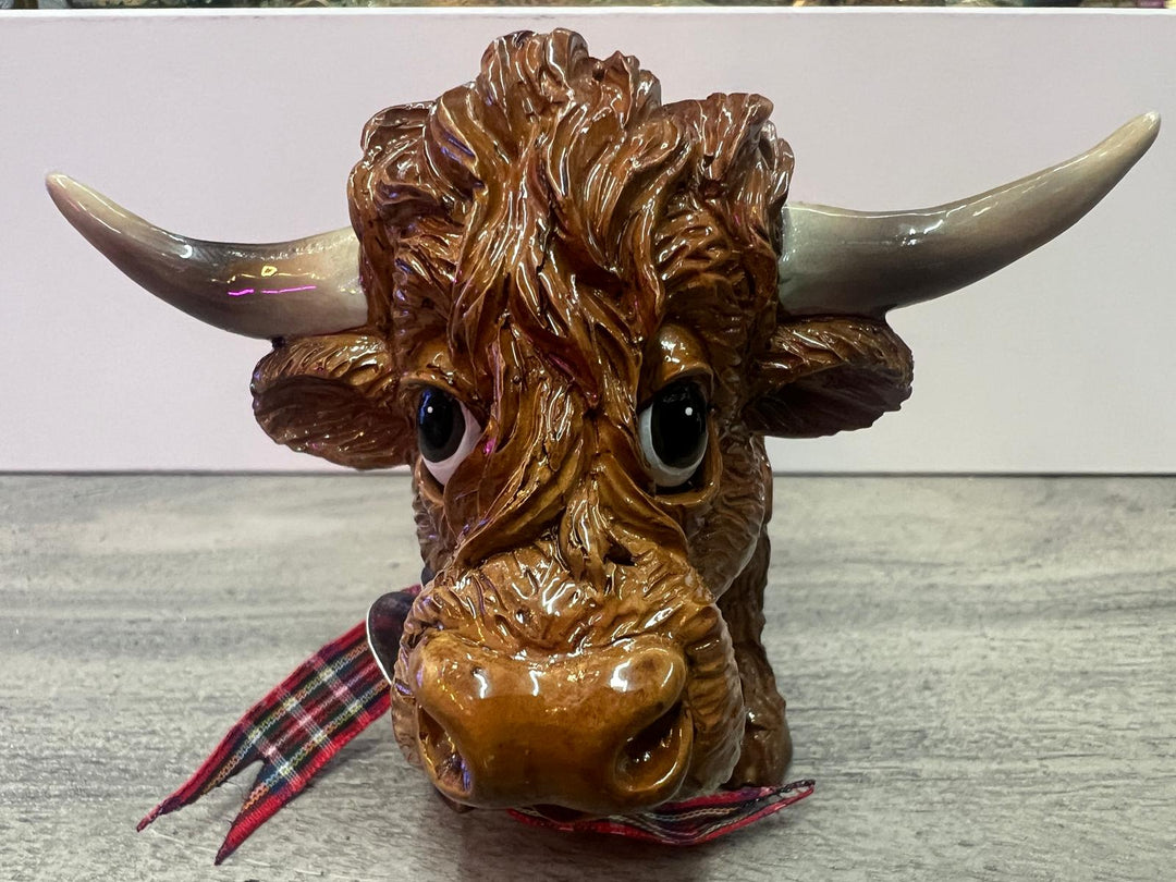 scottish Highland Cow brown Resin brown ornament