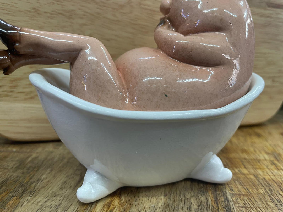 Pigs in tub, on the loo with mobile phone ornament quirky toilet bathroom decor