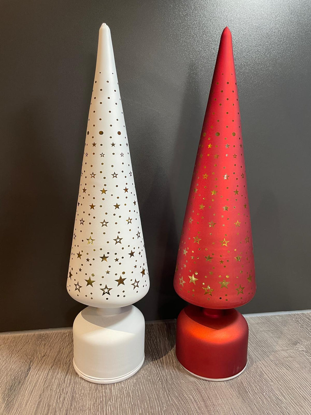 40cm LED Rotating Tree Star Red & White Christmas Festive Decoration