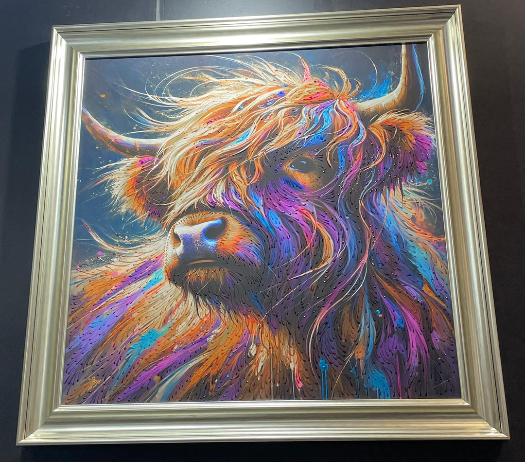 Vibrant Highland Cow face Wall Art with Champagne Frame & liquid art picture