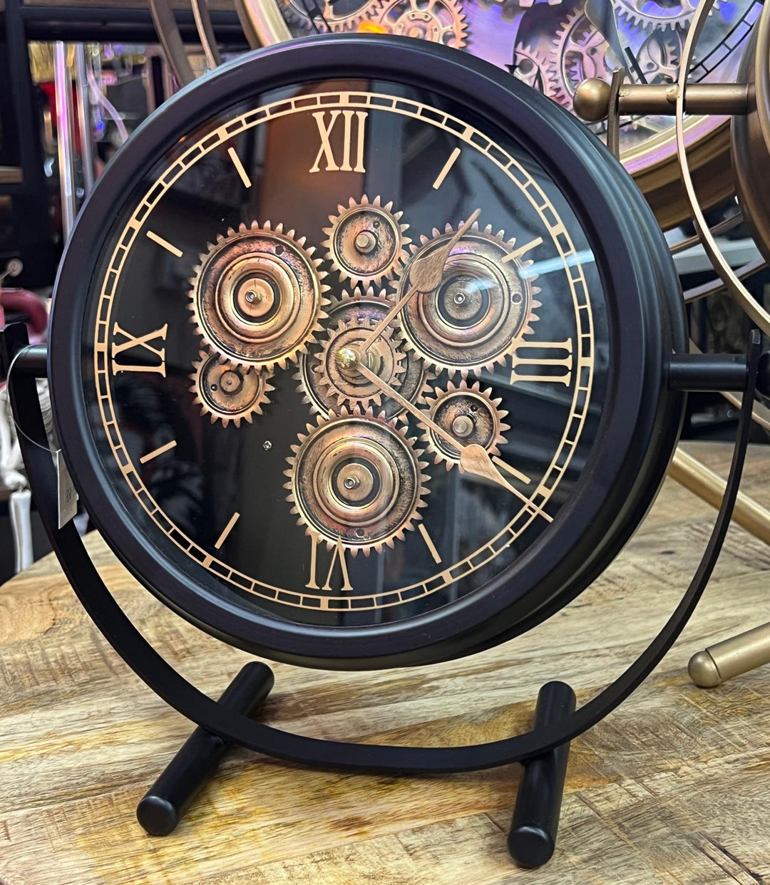 Black and Gold Wall Clock with Moving Cogs and Roman Numerals – Vintage Style