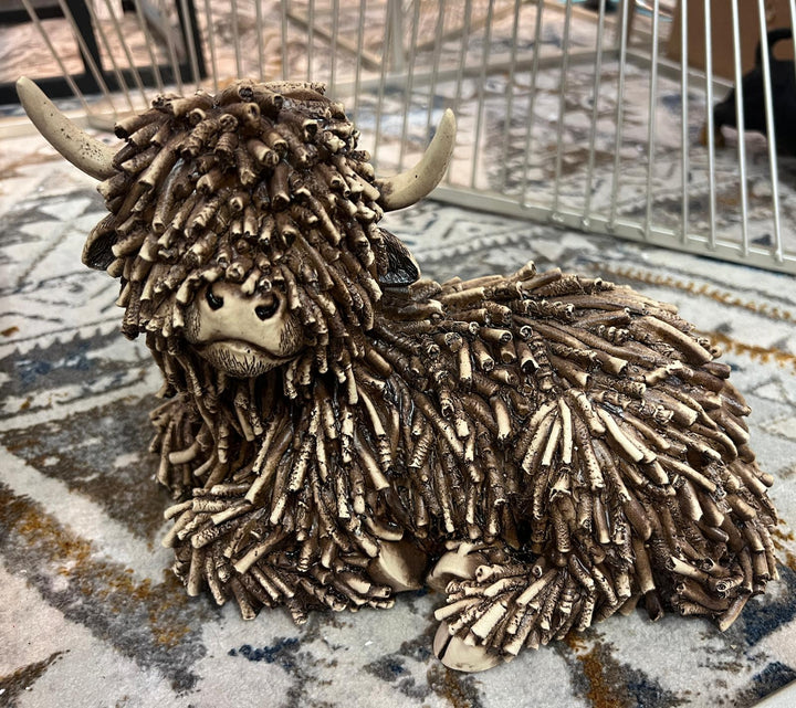 Highland Cow Ornament Rustic Wood Effect Resin Farmhouse country décor SM/M/L
