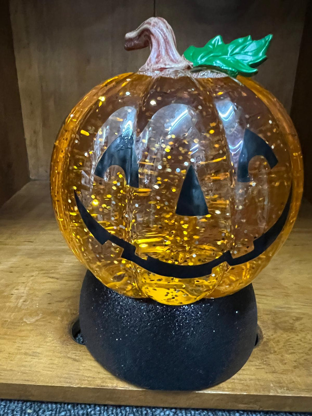 Halloween Glitter & motion Spinner Smiling Pumpkin Head Light-Up Decoration