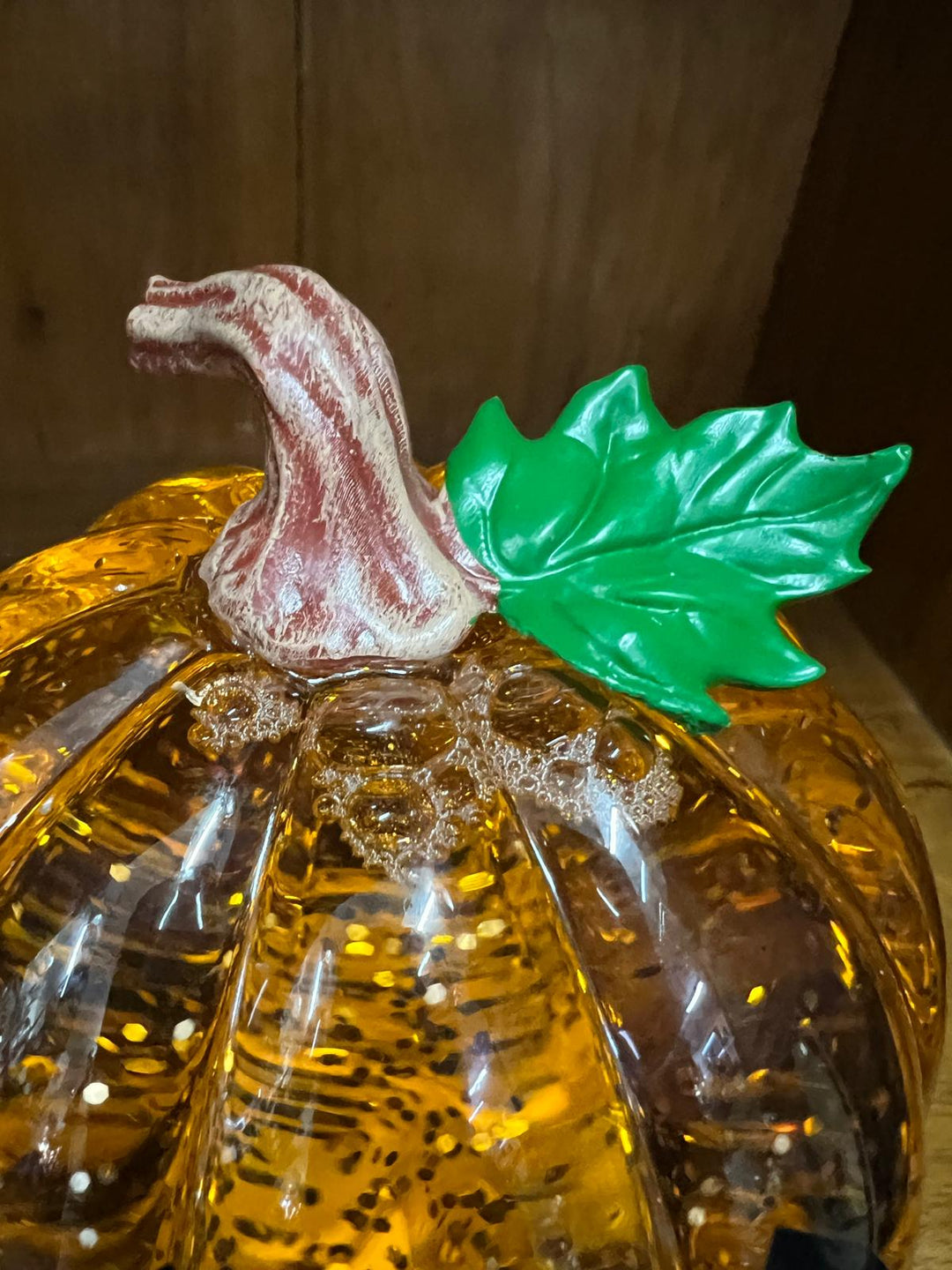 Halloween Glitter & motion Spinner Smiling Pumpkin Head Light-Up Decoration