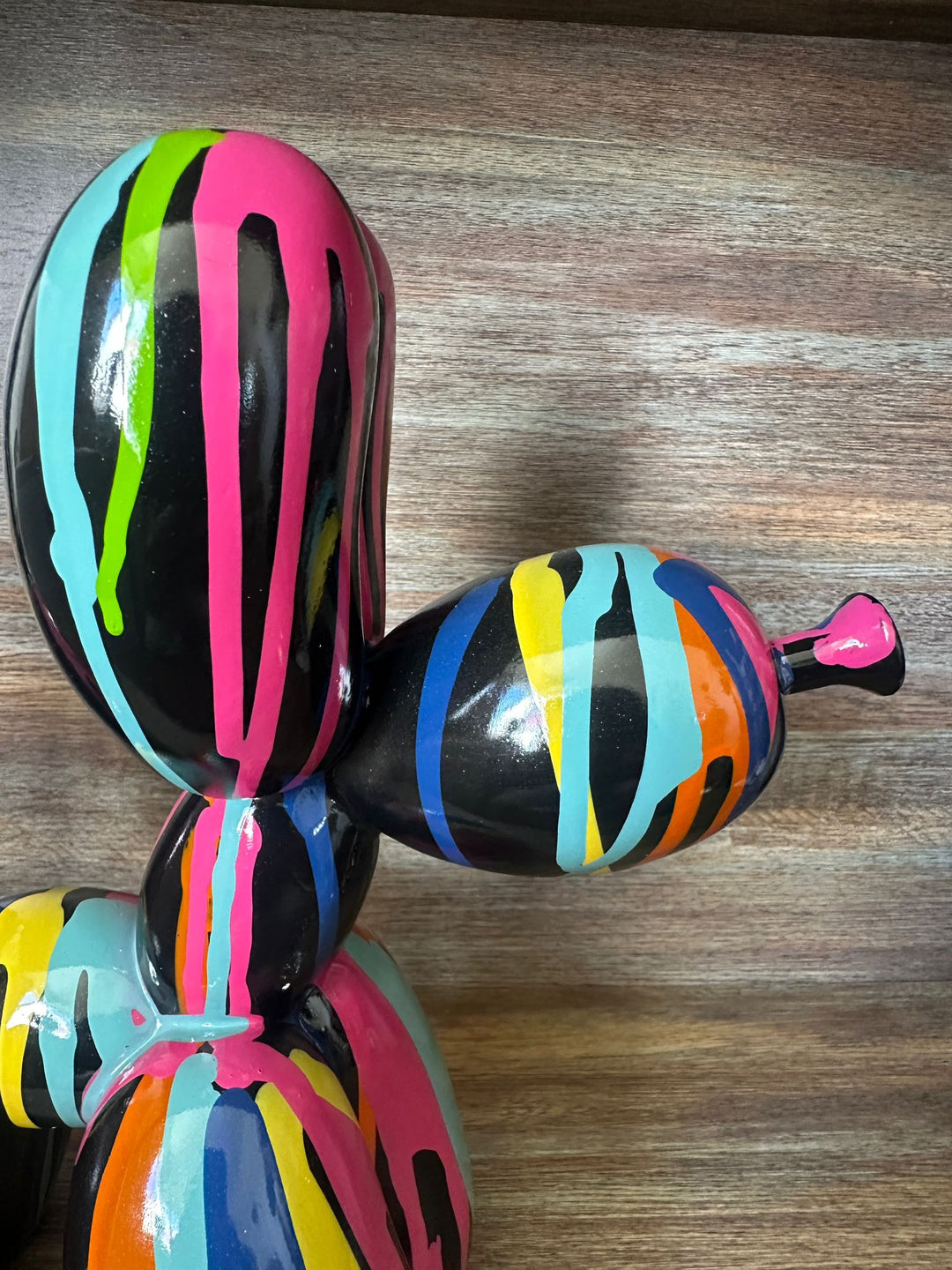 Multicolour Drip Art Balloon Dog Ornament – Modern Resin Pop Art Home Decor Sculpture