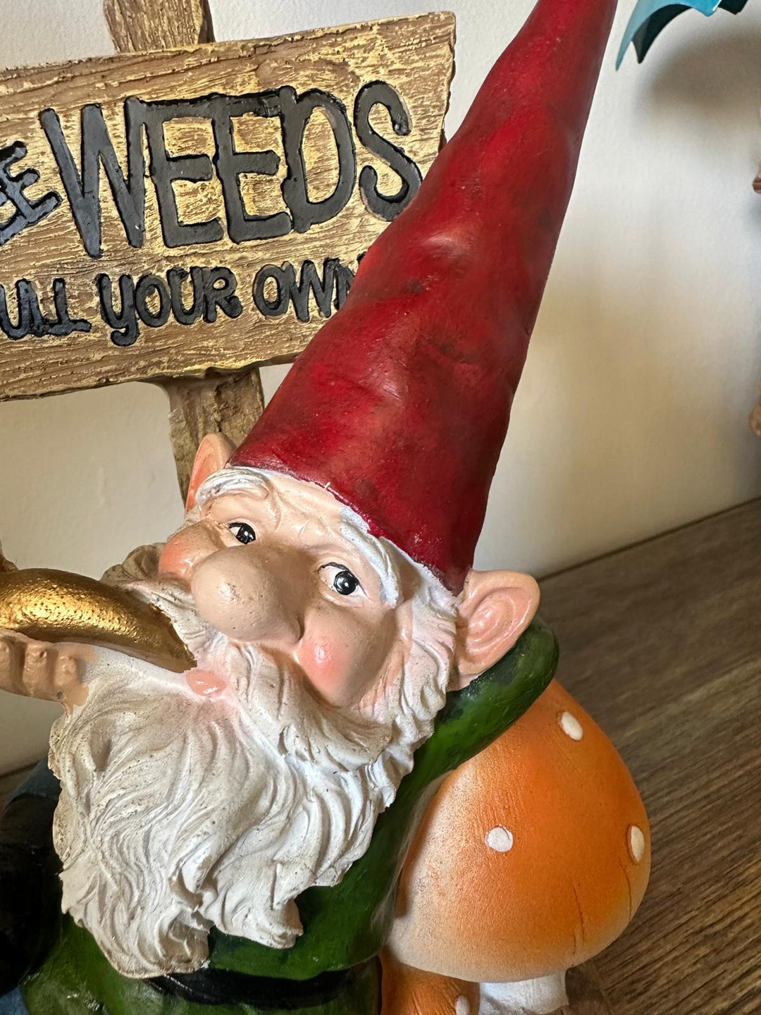 Resin Garden Gnome Ornament | Cute Outdoor Lawn & Patio Gnome Decoration