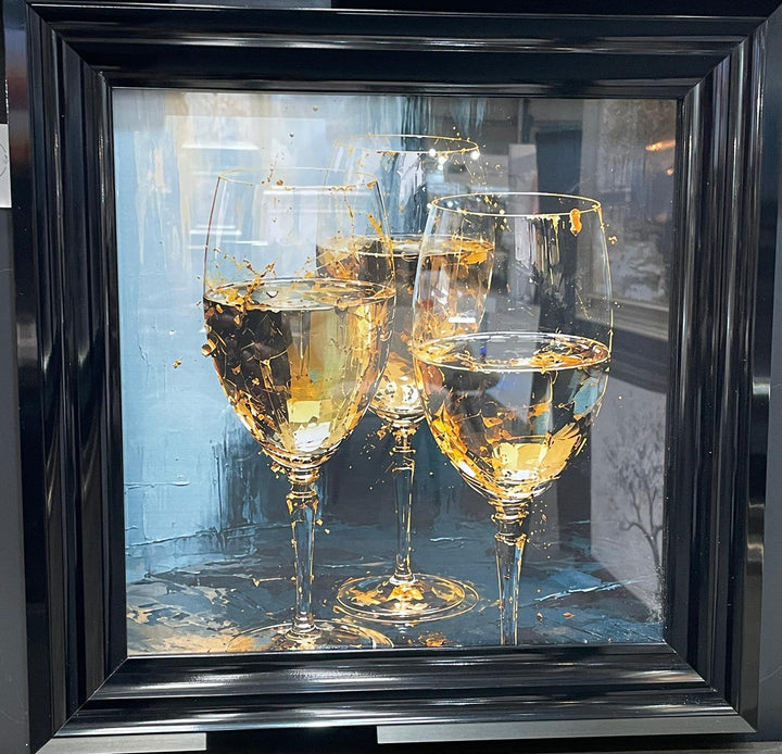 Red Wine or White Wine Glasses Liquid Art Wall Picture – Black Framed Wine & Drinks Artwork for Home Décor