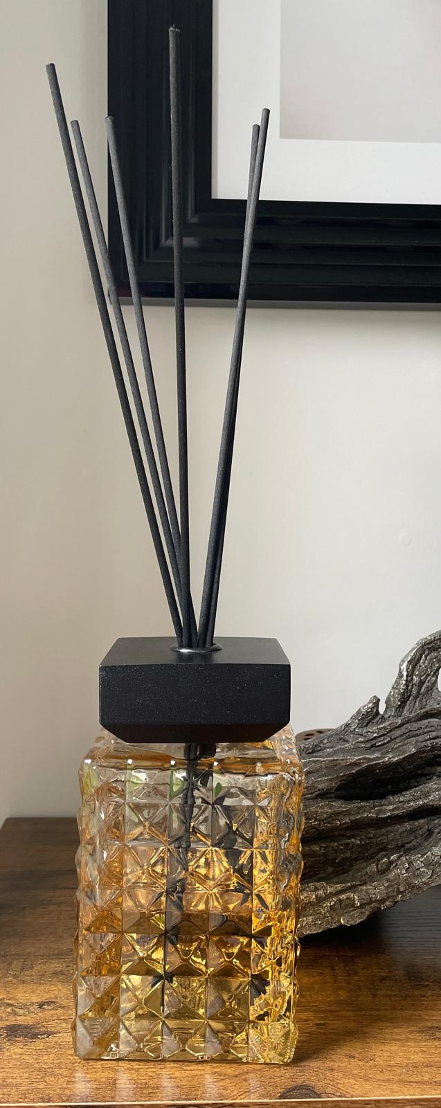 Reed Diffusers 1L Oud & Bergamot Luxury Crystal Glass Bottle Home Air Freshener