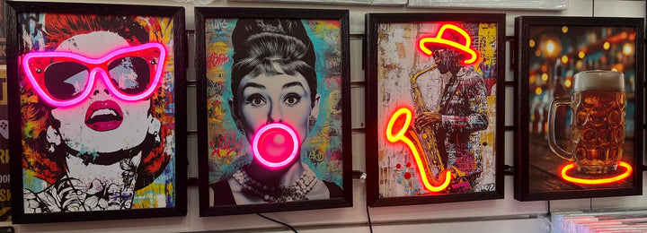 LED Light Canvas Pictures  Audrey, Beer glass, man Saxophone, Marilyn Monroe Black Frame USB Cable