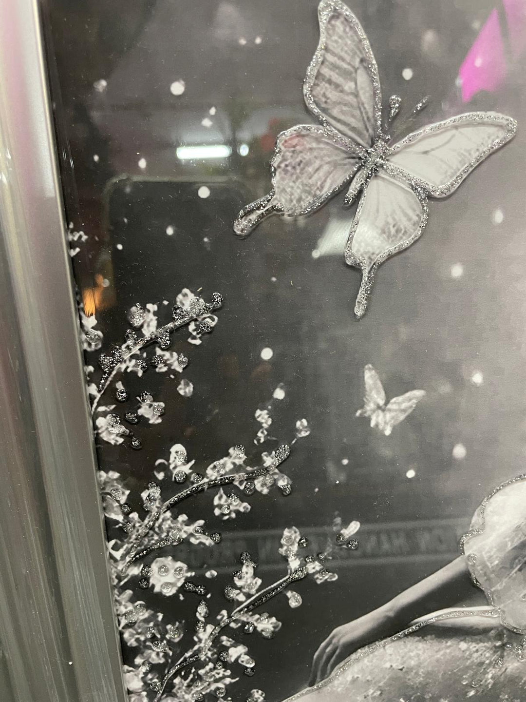 Silver & white sitting angel with silver step frame with liquid art and crystals picture