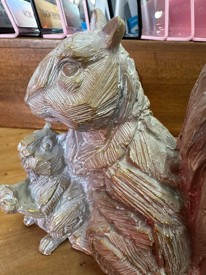 Squirrel with Baby Driftwood Ornament – Woodland Animal Décor, Handcrafted Style Nature