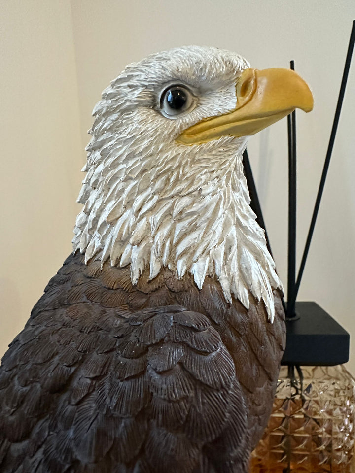Handcrafted Eagle & Owl Figurine Ornament – Rustic Wildlife Home Decor Statue