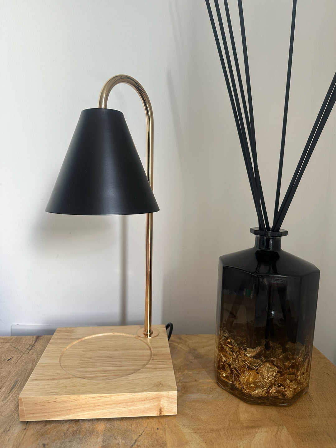 Electric Candle Warmer Lamp with Timer & Dimmer – Black Metal Base & Clear Glass Shade | Flameless Wax Melt Table Lamp