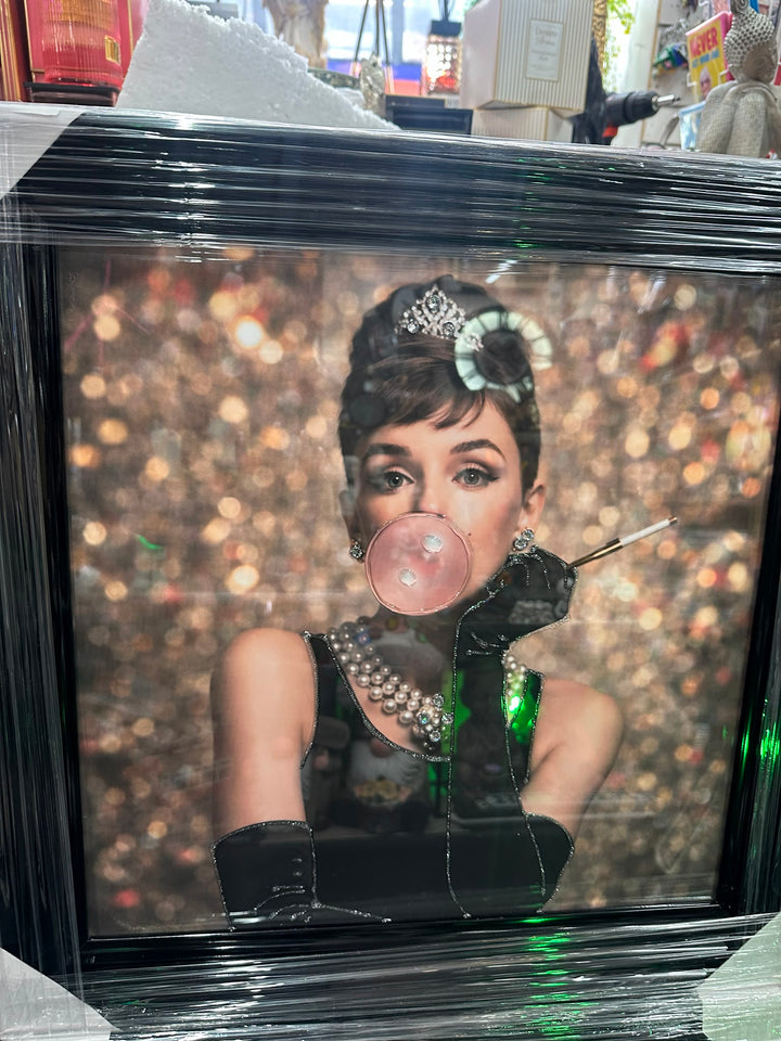Gorgeous Marilyn Monroe & Audrey Hepburn Bubble Gum Art Print Liquid Art Resin Black Frames