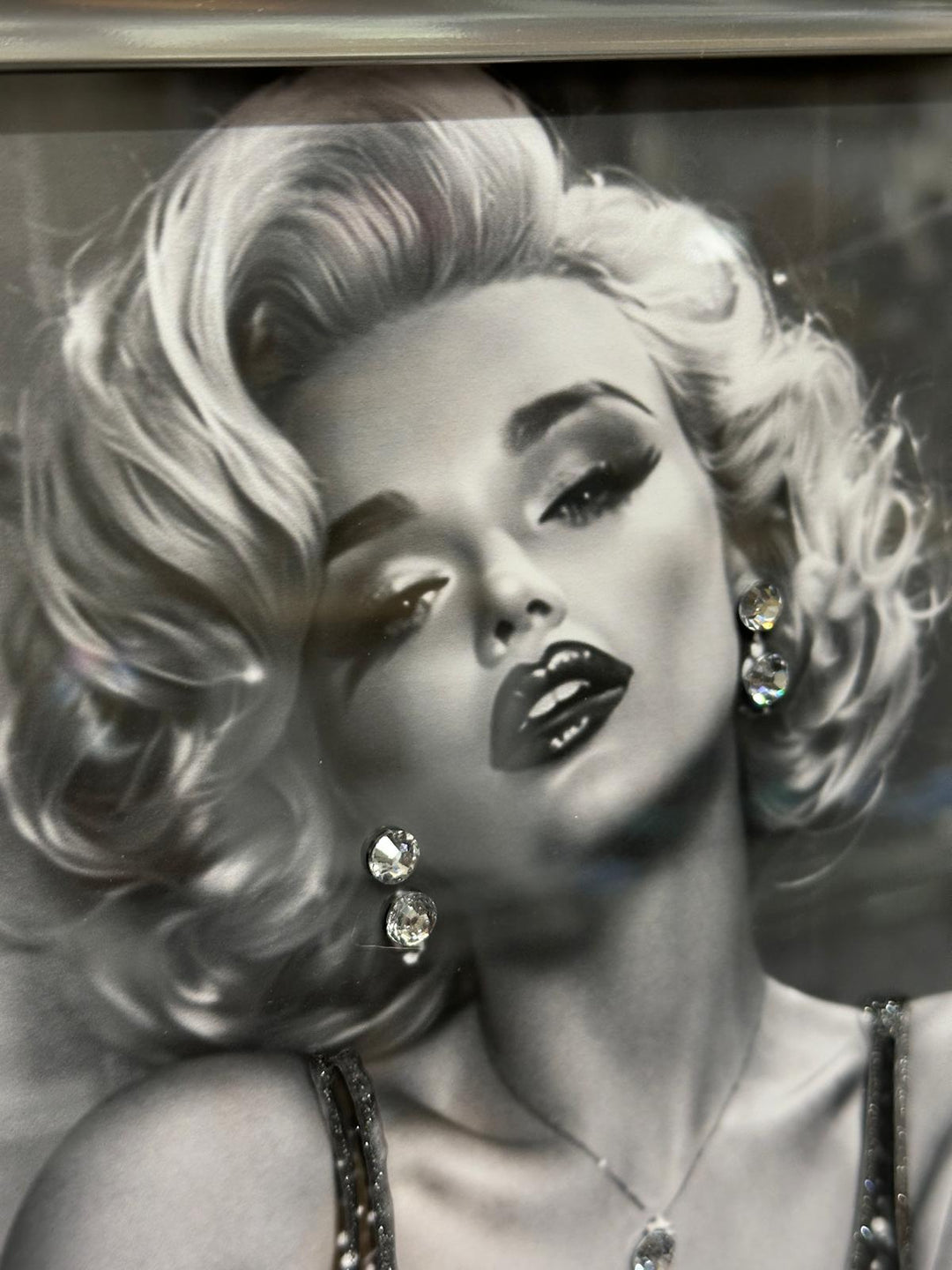 Marilyn Monroe Black & White Bathroom Wall Art | Champagne, Glitter Dress & Toilet Canvas | Liquid Art Resin Wall Decor