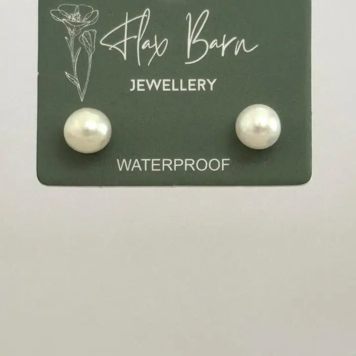 Tarnish Resistant Pearl Stud Earrings – Waterproof Hypoallergenic PVD Plated Stainless Steel