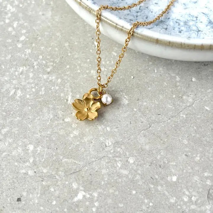 Tarnish Resistant Blossom Flower Necklace – Waterproof Hypoallergenic PVD Plated Jewellery