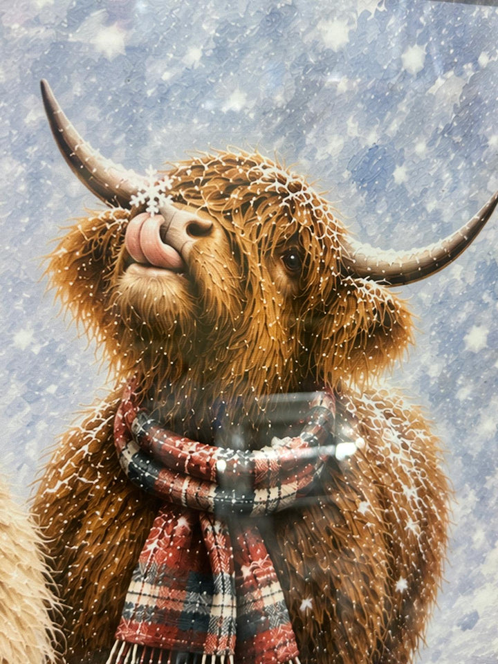 Two Highland Cows Tartan Scarf Christmas Picture – Gold Frame Highland Cow Wall Art