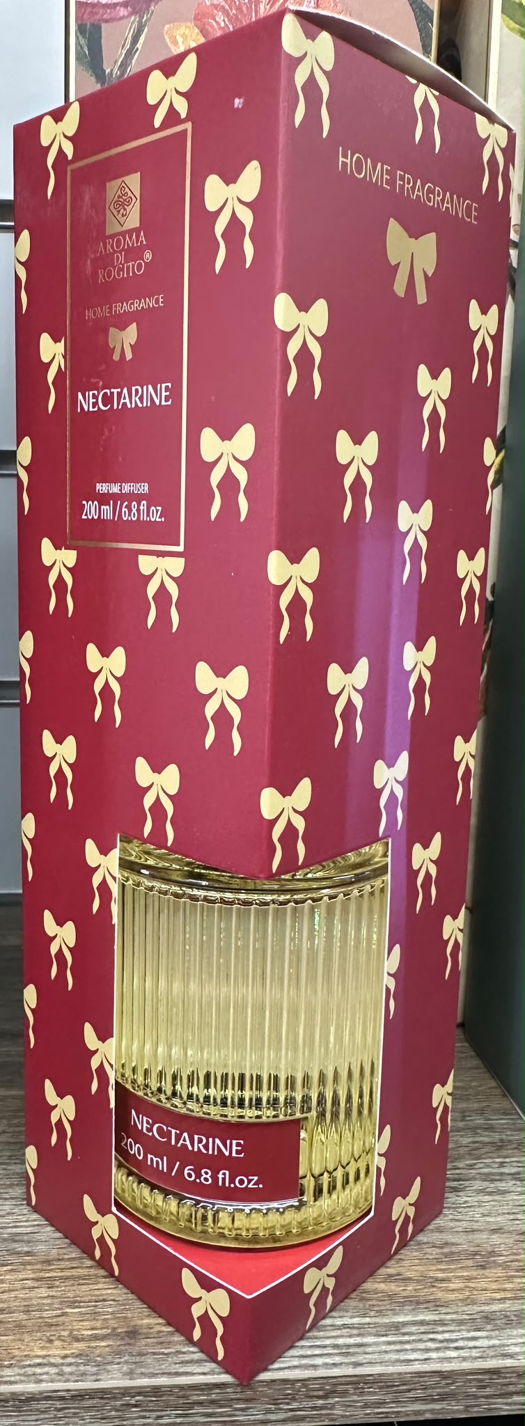 Christmas Reed Diffuser 200ml – Ribbed Bottle Home Fragrance | Nectarine, Rose & Sweet Fig