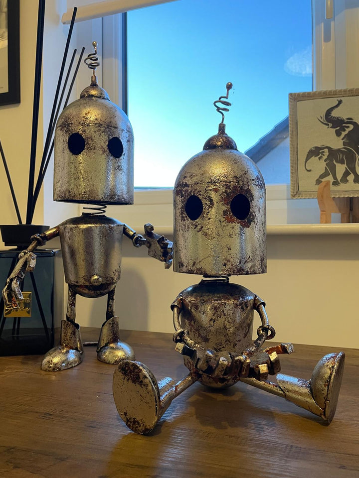 Rustic Silver Metal Robot Ornament Art Figure Wobbly Parts Sitting/Standing Decor