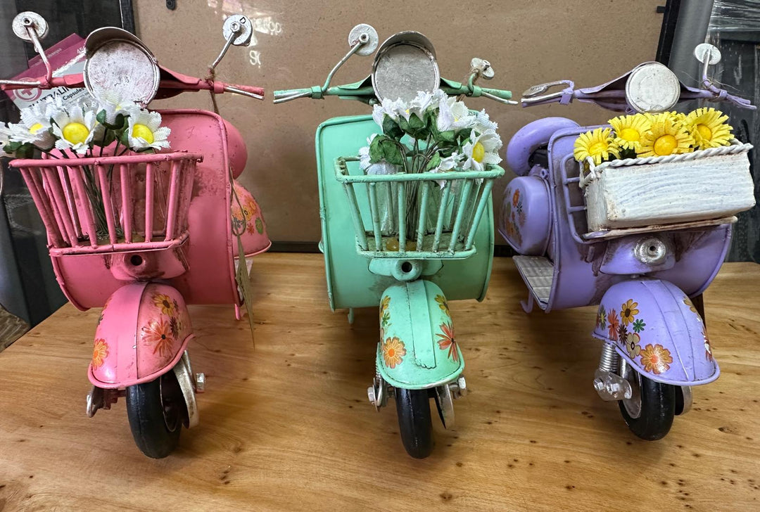 Vintage Lambretta Scooter Tin Model – Red, Yellow, Green, Pink & Purple Floral Retro Transport Collectible Décor