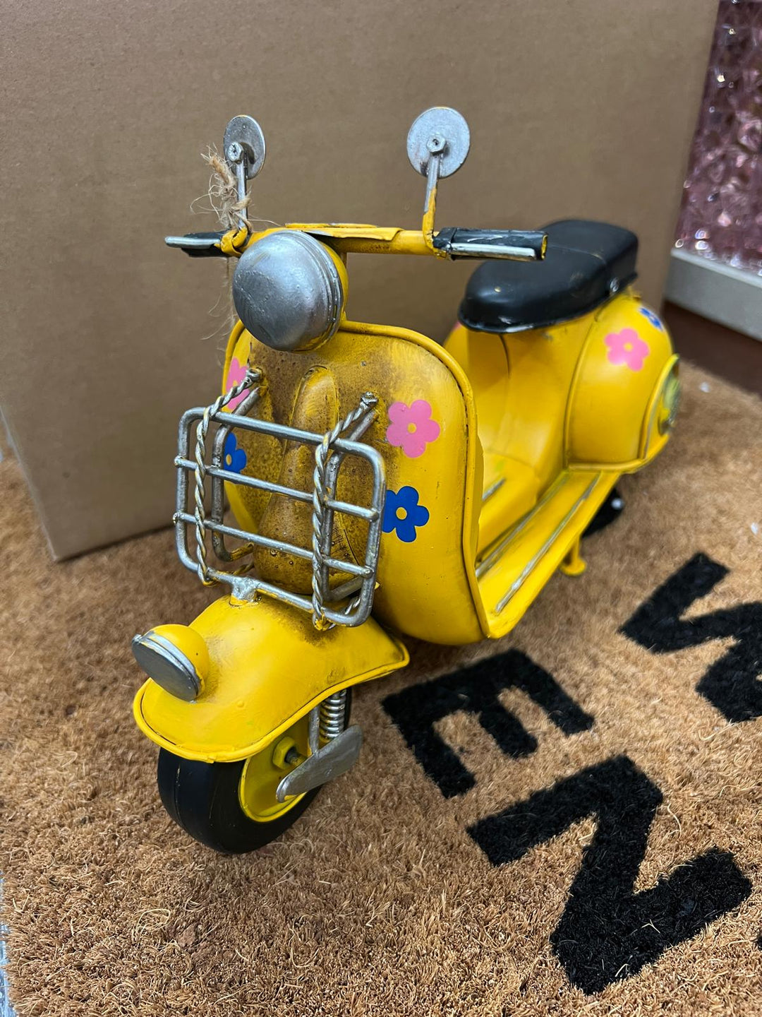 Vintage Lambretta Scooter Tin Model – Red, Yellow, Green, Pink & Purple Floral Retro Transport Collectible Décor