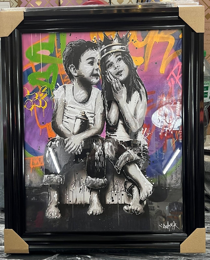 H.58CM-Black Framed Siblings Hugging Banksy Wall Art with Liquid Resin Finish home décor